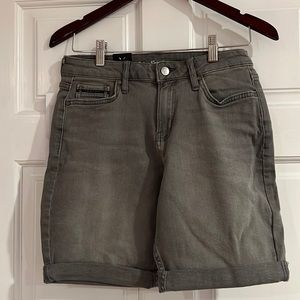 Calvin Klein Shorts, size 6